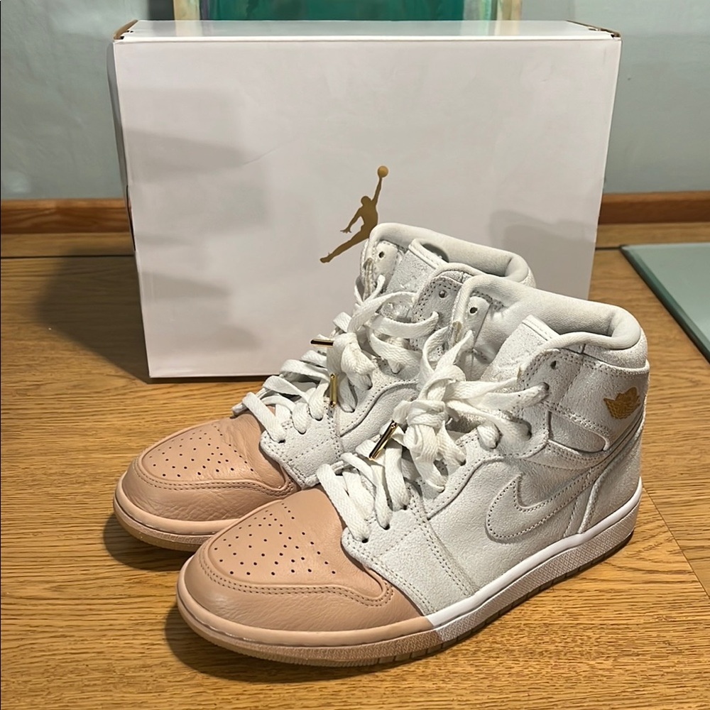 Air Jordan 1 Retro High Premium